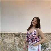 Doy clases particulares de inglés para niños, soy estudiante de filología inglesa y con mucha ambición para enseñar